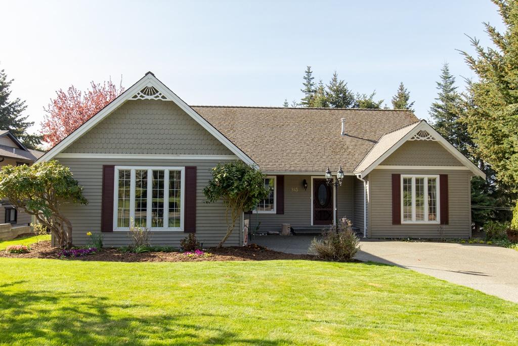 Is moving into a single-story home beneficial in today’s time?